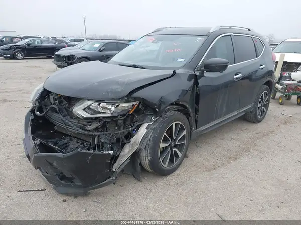 5N1AT2MV0KC787882 2019 NISSAN ROGUE - Image 2