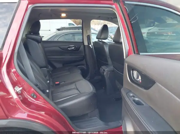 5N1AT2MV0KC791284 2019 NISSAN ROGUE - Image 8