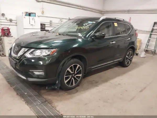 5N1AT2MV0KC792046 2019 NISSAN ROGUE - Image 2