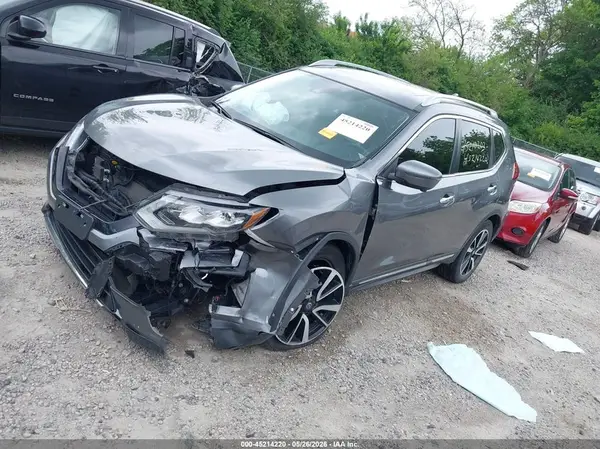 5N1AT2MV0KC811338 2019 NISSAN ROGUE - Image 2