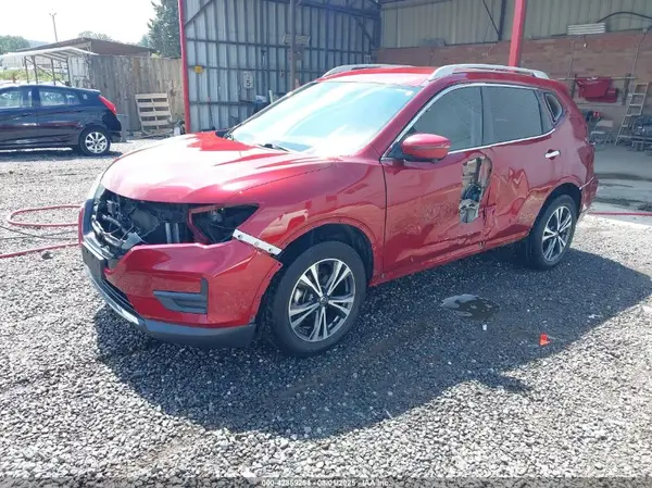 5N1AT2MV0KC811775 2019 NISSAN ROGUE - Image 2