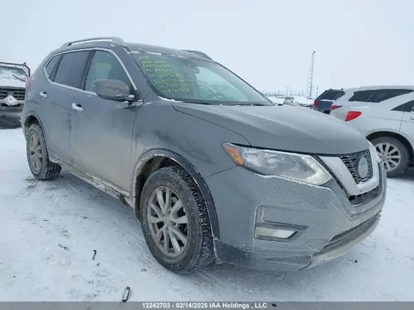 5N1AT2MV0KC817575 2019 NISSAN ROGUE - Image 1