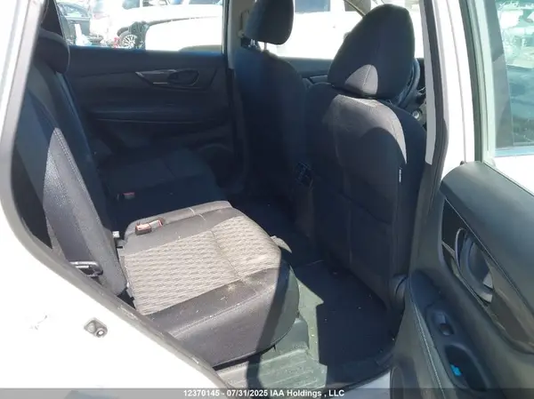 5N1AT2MV0KC823893 2019 NISSAN ROGUE - Image 8