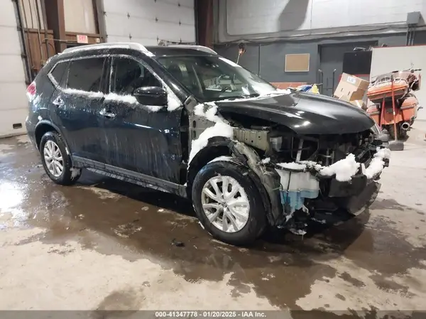 5N1AT2MV0KC834067 2019 NISSAN ROGUE - Image 1