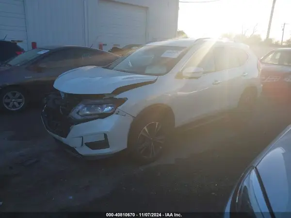 5N1AT2MV0KC841763 2019 NISSAN ROGUE - Image 2