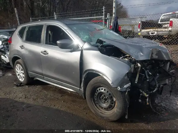 5N1AT2MV0KC843710 2019 NISSAN ROGUE - Image 1