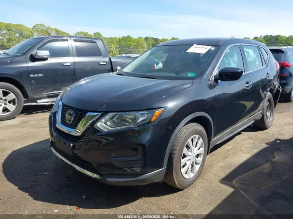 5N1AT2MV0KC844176 2019 NISSAN ROGUE - Image 2