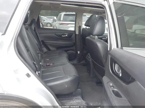5N1AT2MV0LC701228 2020 NISSAN ROGUE - Image 8