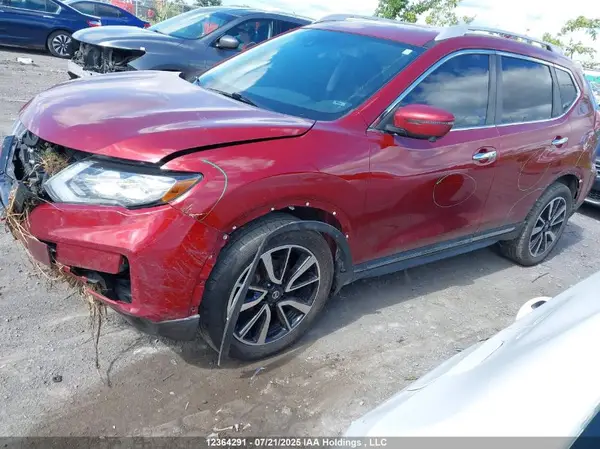 5N1AT2MV0LC715582 2020 NISSAN ROGUE - Image 2