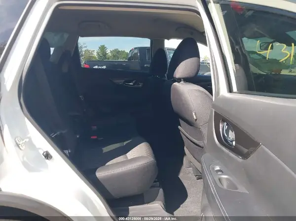 5N1AT2MV0LC737095 2020 NISSAN ROGUE - Image 8