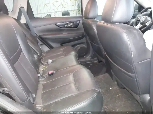 5N1AT2MV0LC737498 2020 NISSAN ROGUE - Image 8