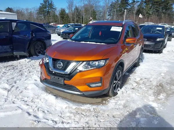 5N1AT2MV0LC738800 2020 NISSAN ROGUE - Image 2