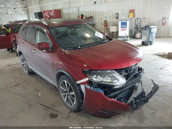 5N1AT2MV0LC754785 2020 NISSAN ROGUE - Image 1