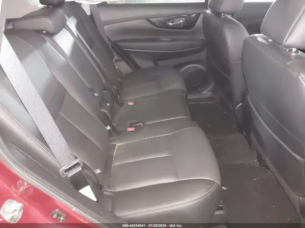 5N1AT2MV0LC754785 2020 NISSAN ROGUE - Image 8