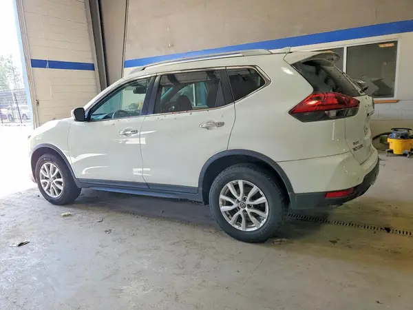 5N1AT2MV0LC761073 2020 NISSAN ROGUE - Image 2