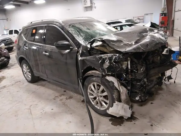 5N1AT2MV0LC763261 2020 NISSAN ROGUE - Image 1