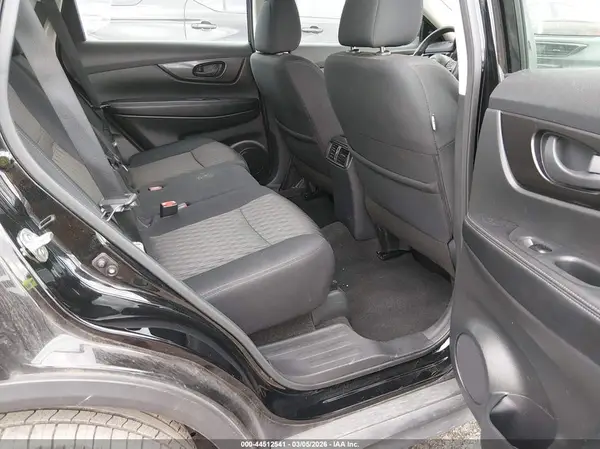 5N1AT2MV0LC786166 2020 NISSAN ROGUE - Image 8
