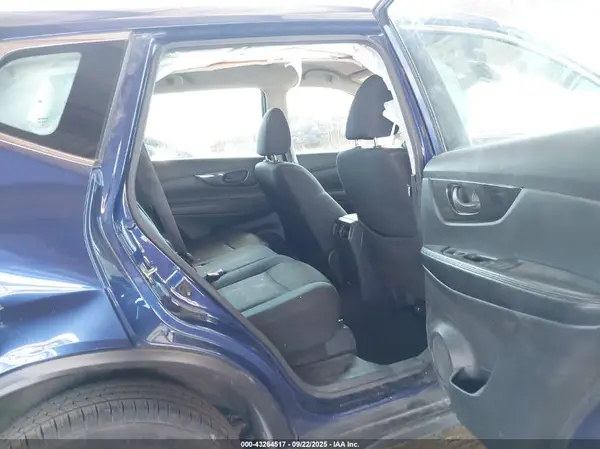 5N1AT2MV0LC802317 2020 NISSAN ROGUE - Image 8