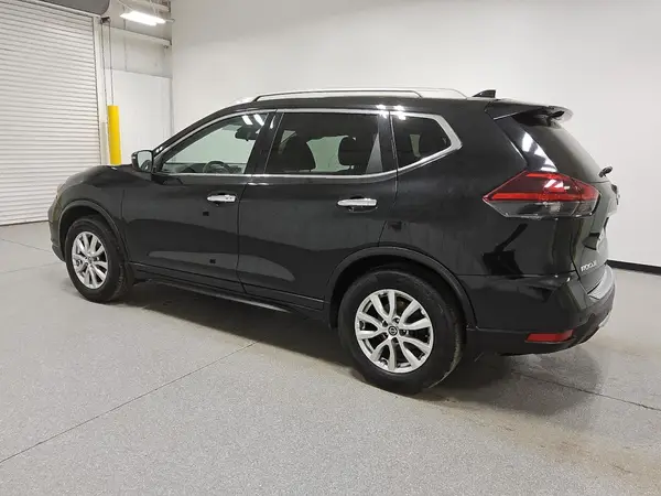 5N1AT2MV0LC805699 2020 NISSAN ROGUE - Image 2