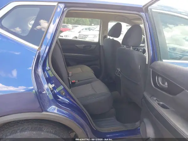 5N1AT2MV0LC806349 2020 NISSAN ROGUE - Image 8