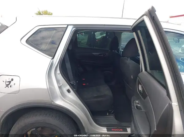 5N1AT2MV1GC734261 2016 NISSAN ROGUE - Image 8