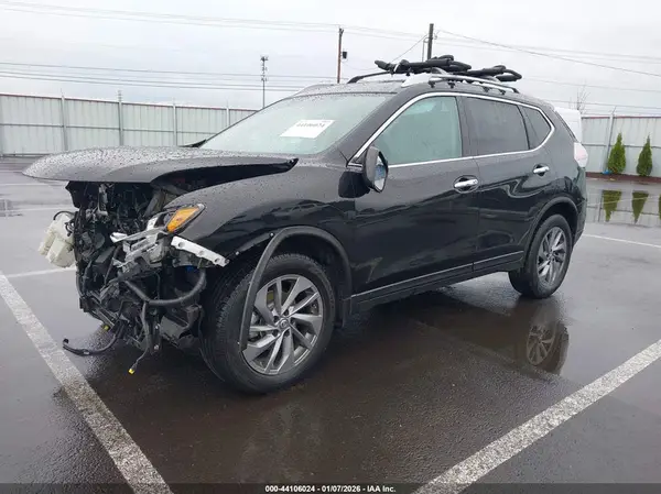 5N1AT2MV1GC745695 2016 NISSAN ROGUE - Image 2