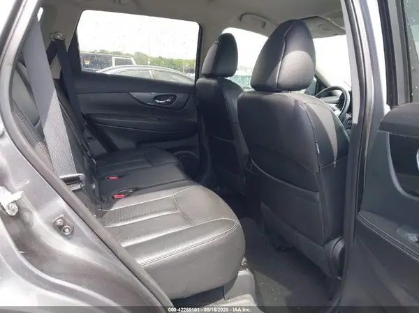 5N1AT2MV1GC748872 2016 NISSAN ROGUE - Image 8