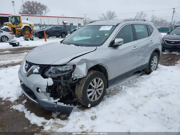 5N1AT2MV1GC749780 2016 NISSAN ROGUE - Image 2
