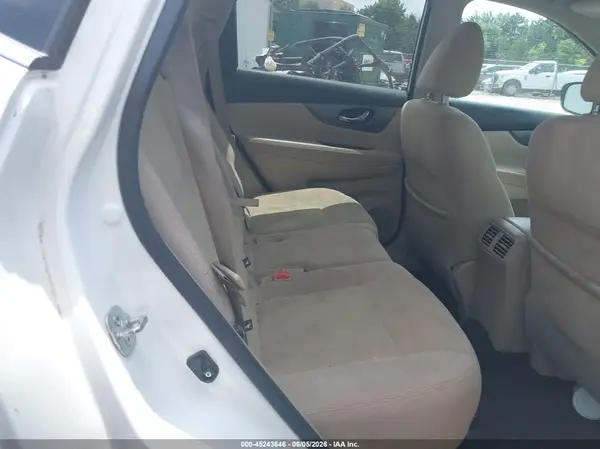 5N1AT2MV1GC758818 2016 NISSAN ROGUE - Image 8