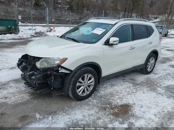 5N1AT2MV1GC800503 2016 NISSAN ROGUE - Image 2