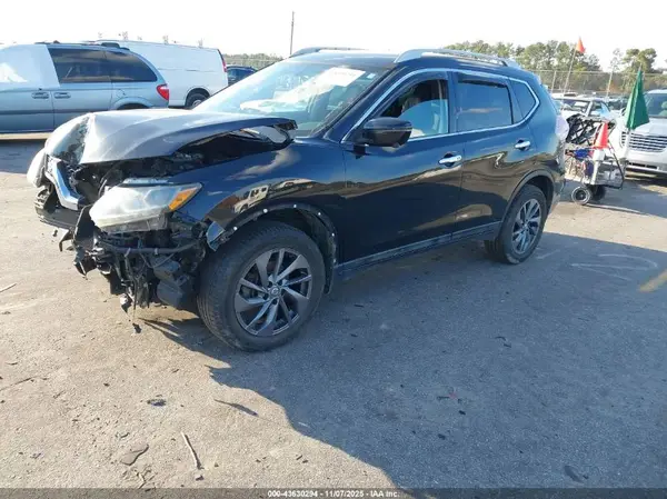 5N1AT2MV1GC801392 2016 NISSAN ROGUE - Image 2