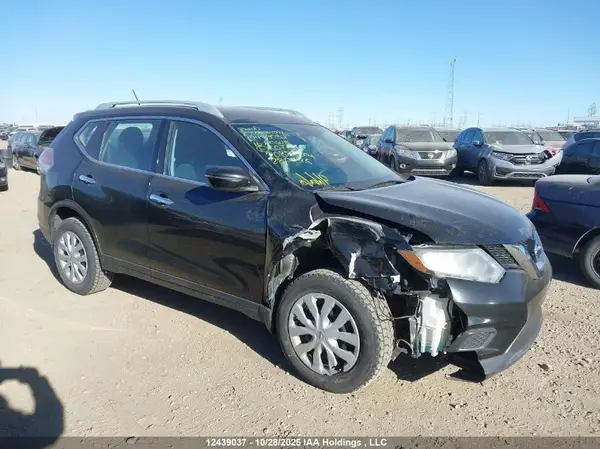5N1AT2MV1GC807791 2016 NISSAN ROGUE - Image 1