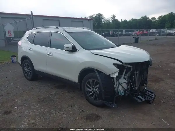 5N1AT2MV1GC809203 2016 NISSAN ROGUE - Image 1