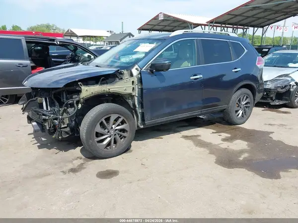 5N1AT2MV1GC809606 2016 NISSAN ROGUE - Image 2