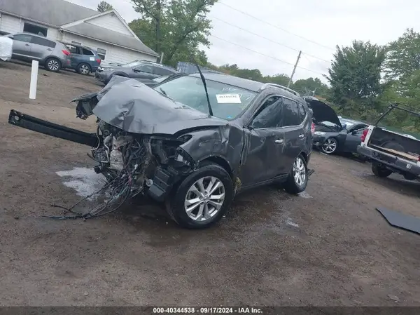5N1AT2MV1GC815597 2016 NISSAN ROGUE - Image 2
