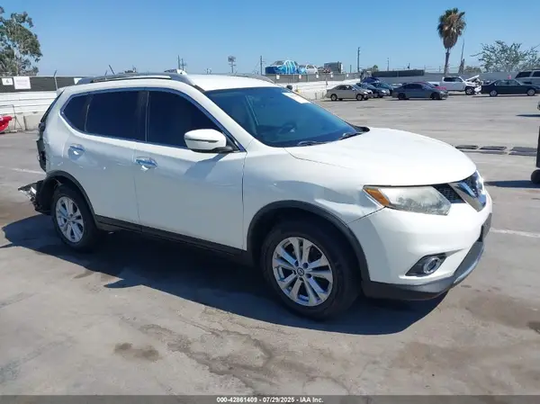 5N1AT2MV1GC822212 2016 NISSAN ROGUE - Image 1