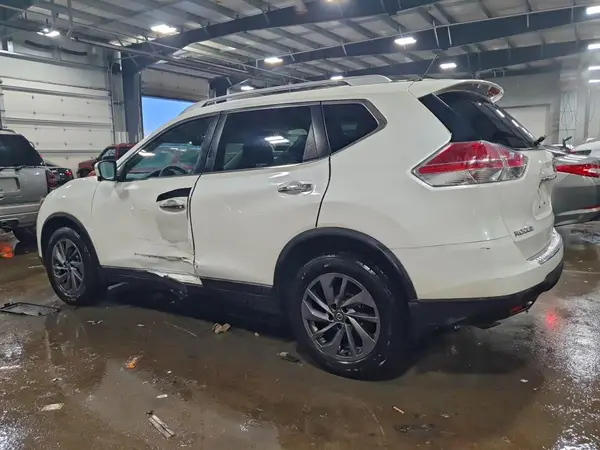 5N1AT2MV1GC827930 2016 NISSAN ROGUE - Image 2