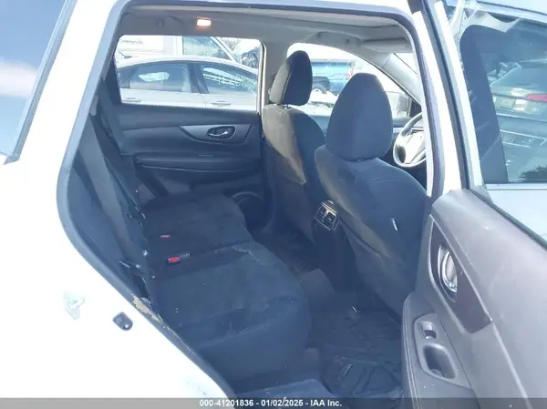 5N1AT2MV1GC828186 2016 NISSAN ROGUE - Image 8