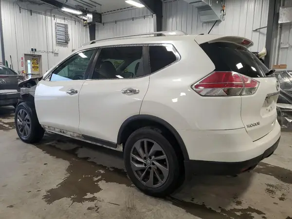 5N1AT2MV1GC834781 2016 NISSAN ROGUE - Image 2