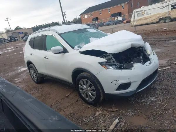5N1AT2MV1GC842864 2016 NISSAN ROGUE - Image 1