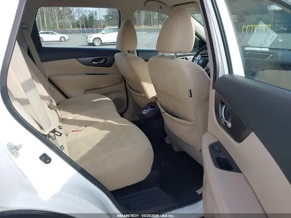 5N1AT2MV1GC844131 2016 NISSAN ROGUE - Image 8