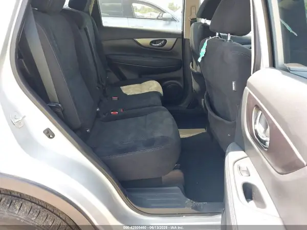 5N1AT2MV1GC847532 2016 NISSAN ROGUE - Image 8