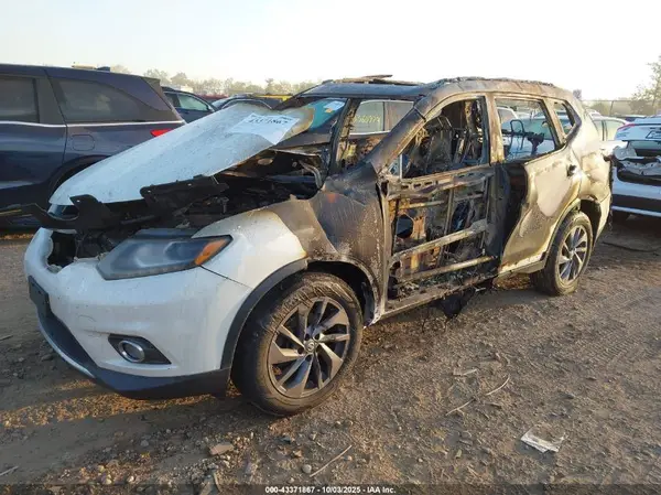 5N1AT2MV1GC848728 2016 NISSAN ROGUE - Image 2