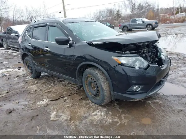 5N1AT2MV1GC863942 2016 NISSAN ROGUE - Image 1
