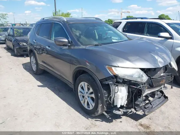 5N1AT2MV1GC870275 2016 NISSAN ROGUE - Image 1