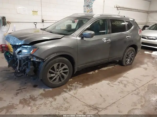 5N1AT2MV1GC876545 2016 NISSAN ROGUE - Image 2