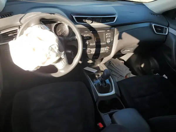 5N1AT2MV1GC886685 2016 NISSAN ROGUE - Image 8