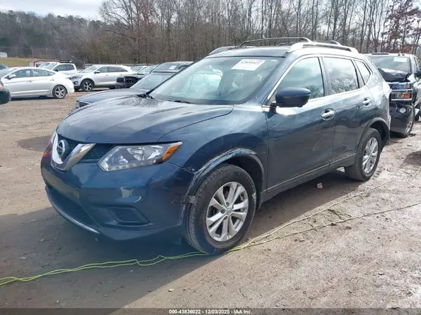 5N1AT2MV1GC887397 2016 NISSAN ROGUE - Image 2