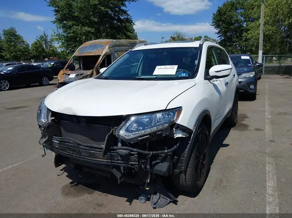 5N1AT2MV1GC889912 2016 NISSAN ROGUE - Image 2