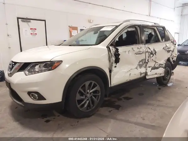 5N1AT2MV1GC894656 2016 NISSAN ROGUE - Image 2